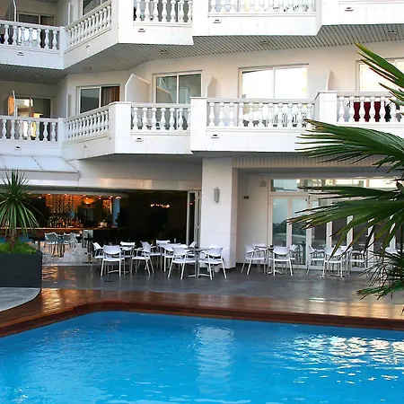 Bernat Ii 4*sup Hotel