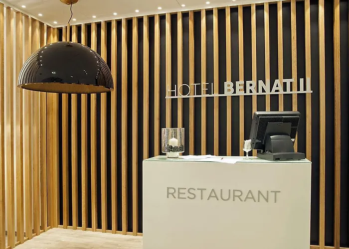 호텔 Bernat Ii 4*sup 4*