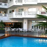 Bernat Ii 4*sup Hotel